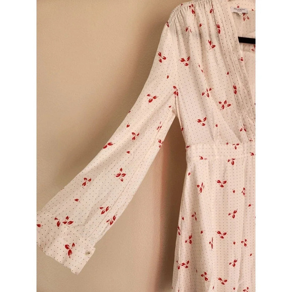 EQUIPMENT Allaire Printed Long-sleeve Silk Wrap Dress Size 2 White Multi - Picture 6 of 16